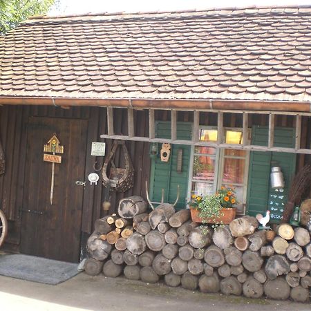 Ferienappartments Landhaus Fuehldichwohl Fehring Exterior foto